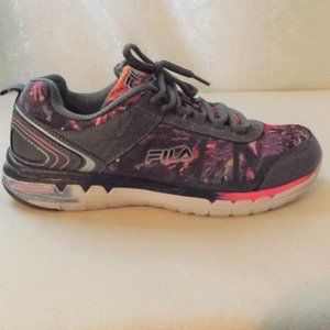 Fila Sneaker- Women's 8